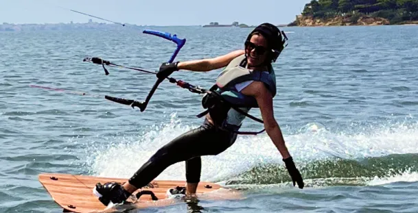 Kitesurfing cruise on flat and shallow waters of Lo Stagnone, Sicily