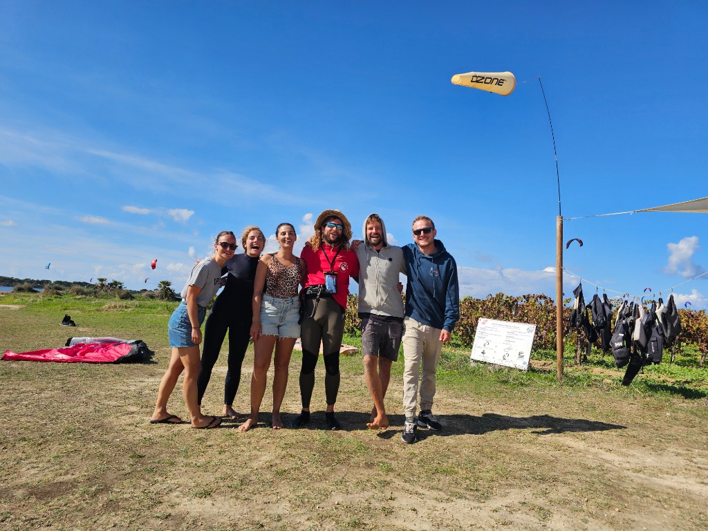 Kite Me Up Team at Lo Stagnone